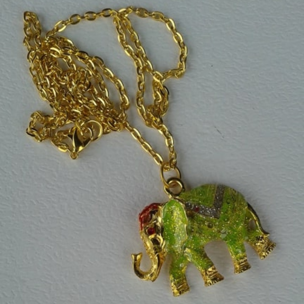 Elephant Necklace - Picture 3 of 3